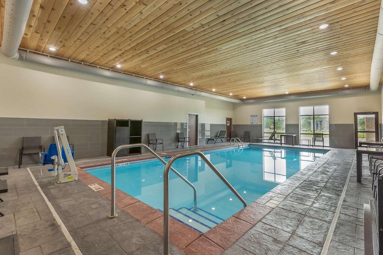 La Quinta Inn & Suites By Wyndham Coralville Iowa City Luaran gambar