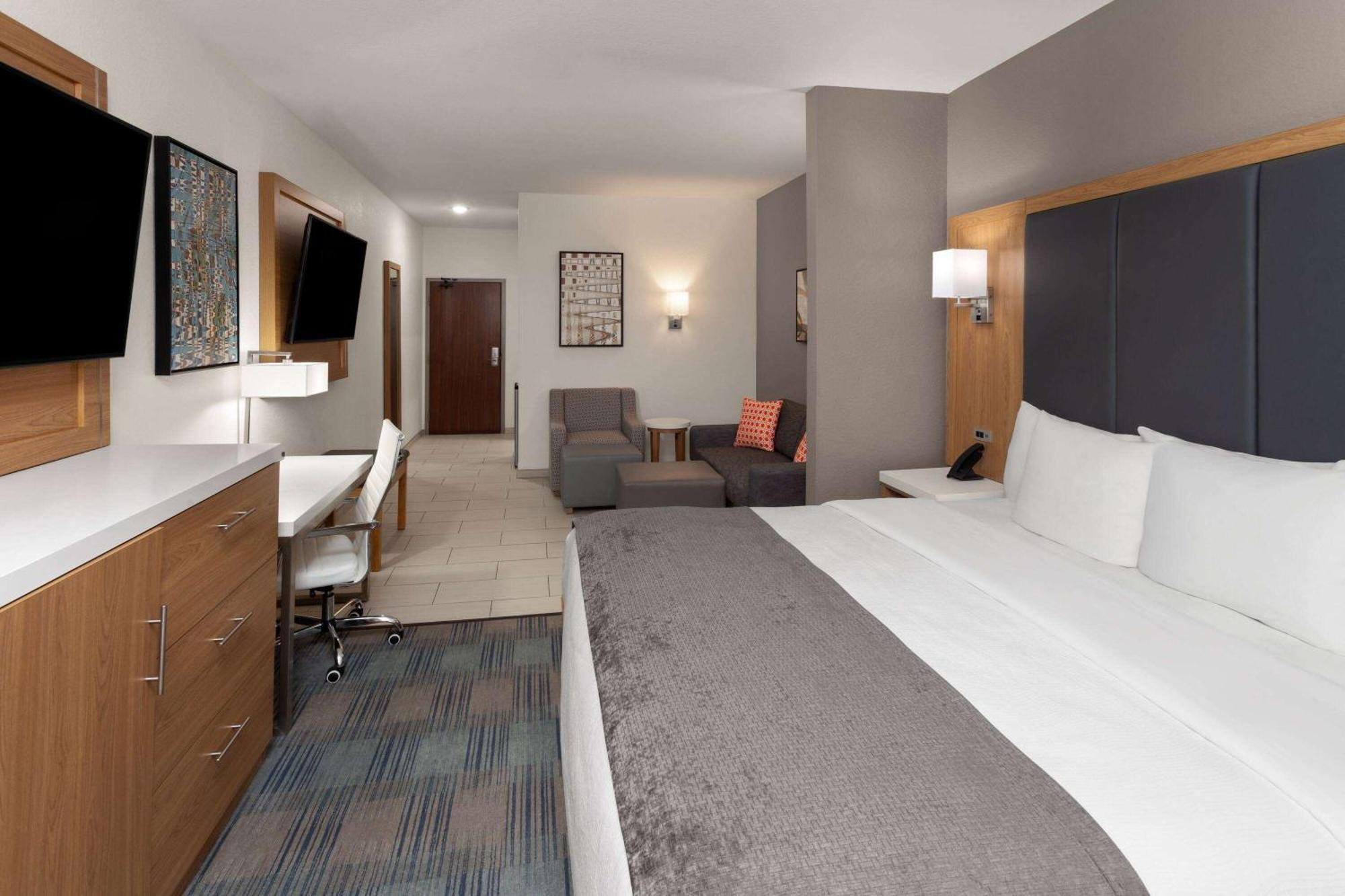 La Quinta Inn & Suites By Wyndham Coralville Iowa City Luaran gambar
