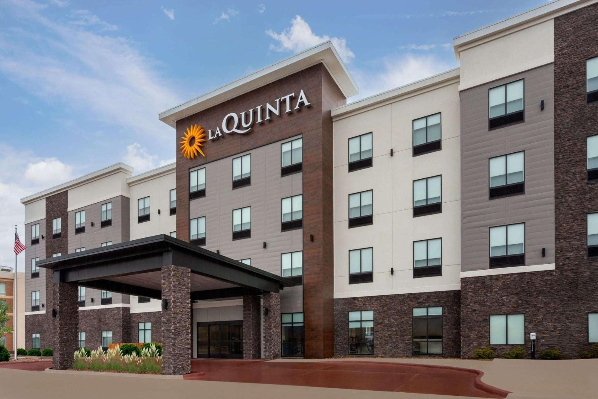 La Quinta Inn & Suites By Wyndham Coralville Iowa City Luaran gambar